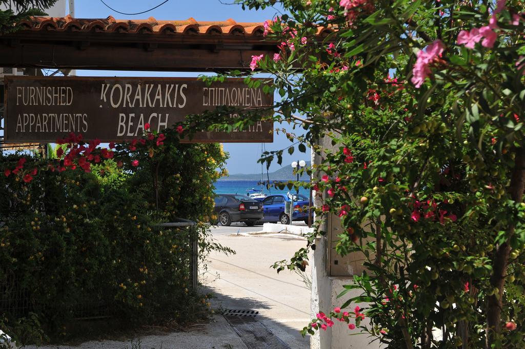 Apartments Korakakis Beach Finikounta Bagian luar foto